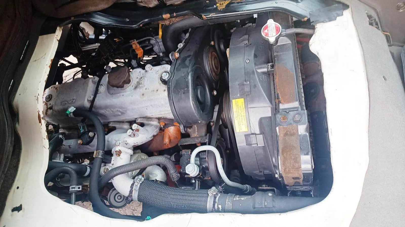 Hyundai HR 2.5 BAU 3,00 X 2,0X 1,80 2.5 Diesel Manual