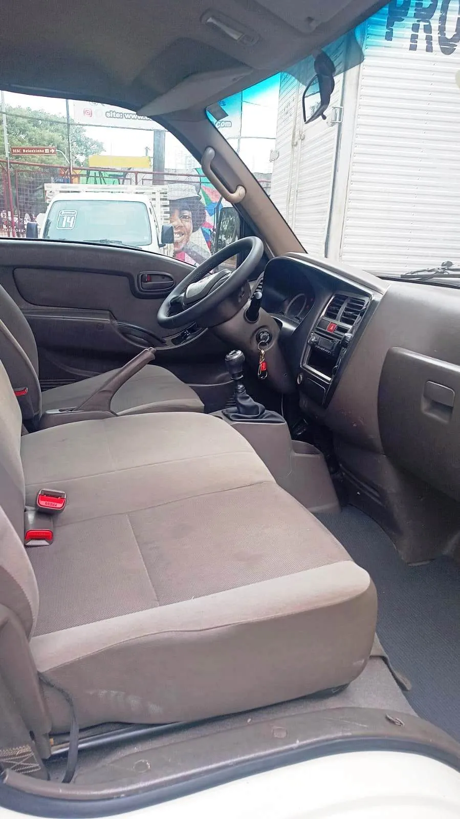 Hyundai HR 2.5 BAU 3,00 X 2,20 X 1,80 2.5 Diesel Manual