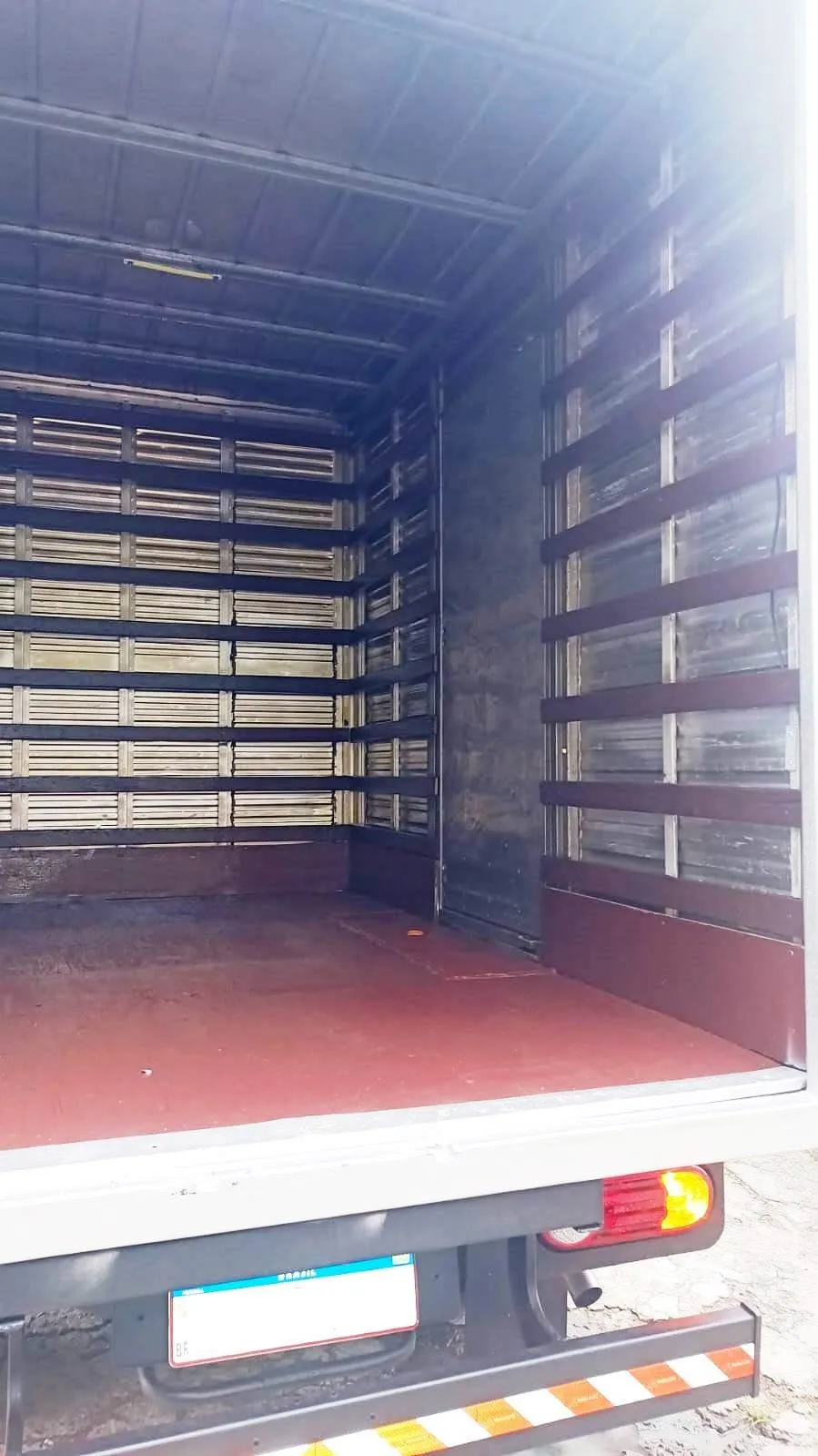 Hyundai HR 2.5 BAU 3,00 X 2,20 X 1,80 2.5 Diesel Manual