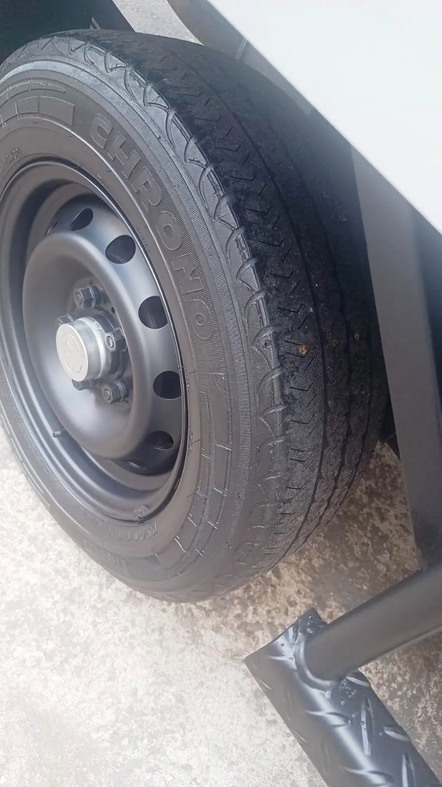 Hyundai HR 2.5 BAU 3,00X 2,20X 1,80 2.5 Diesel Manual