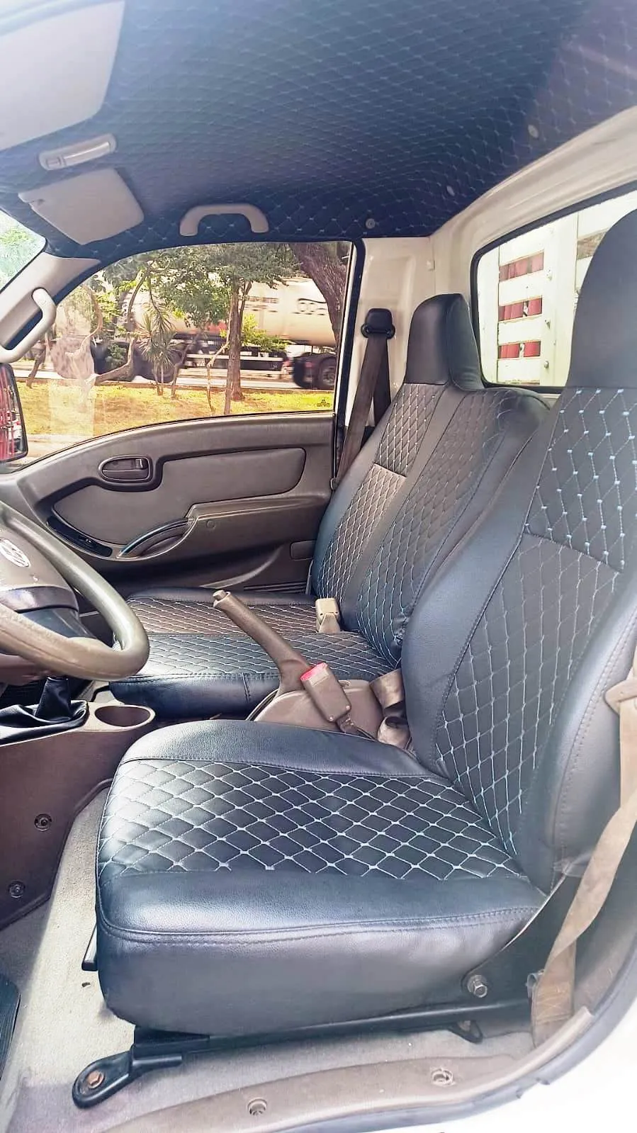 Hyundai HR 2.5 CARROCERIA ABERTA 2.5 Diesel Manual