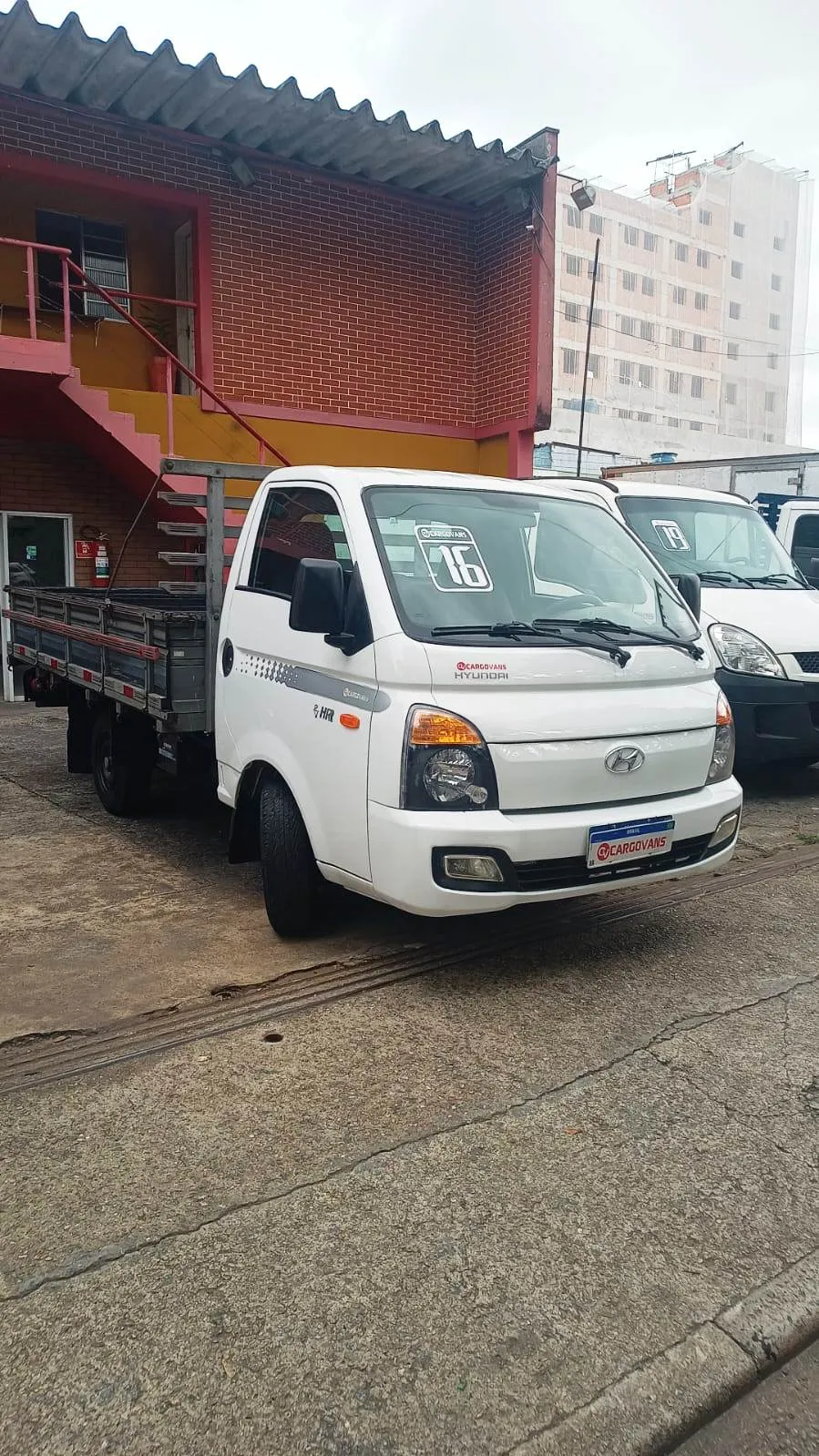 Hyundai hr 2.5 hyundai hr carroceria 2.5 Diesel Manual
