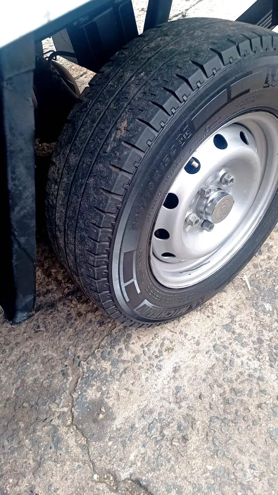 Hyundai Hr 2.5 turbo diesel 2.5 Diesel Manual