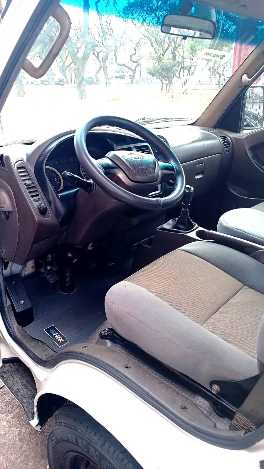 Hyundai Hr 2.5 Turbo diesel 2.5 Diesel Manual