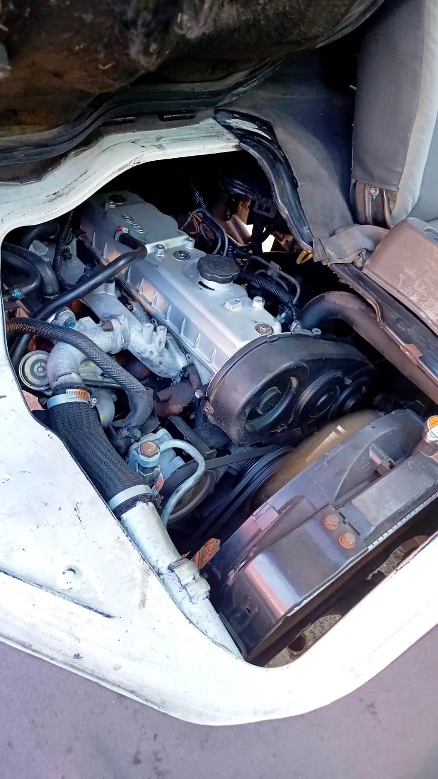 Hyundai HYUNDAI HR 2.5 turbo diesel 2.5 Diesel Manual