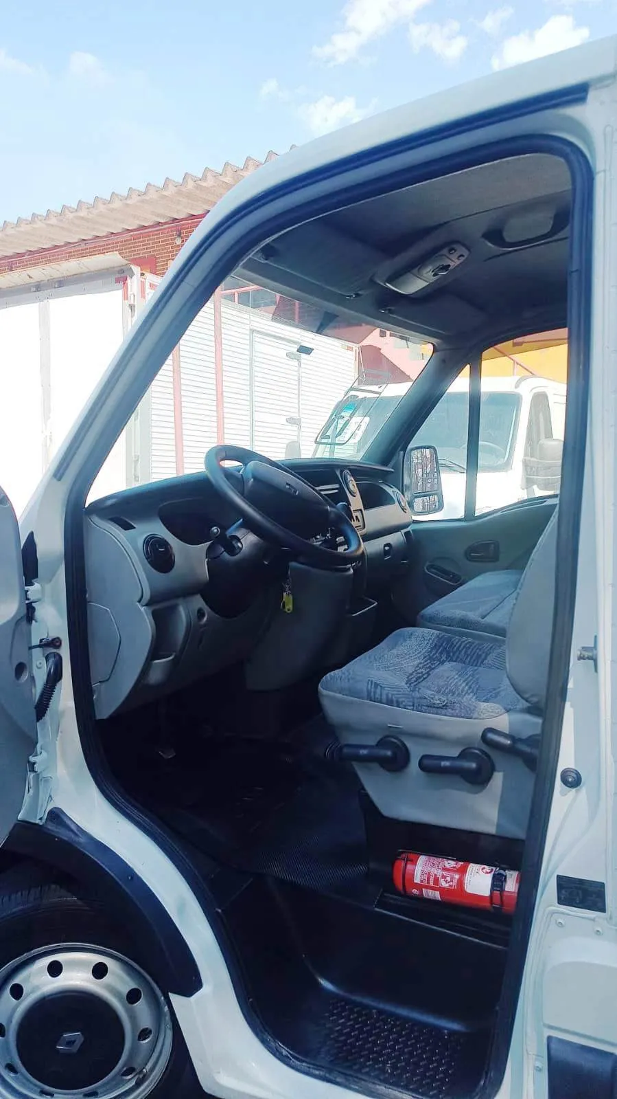 Hyundai Master Bau 3,50x 2,25x 2,20 2.5 Diesel Manual