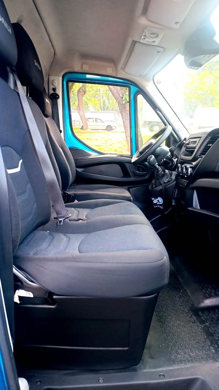 Iveco daily 35.150 caminhonete sider 3.0 Diesel Manual