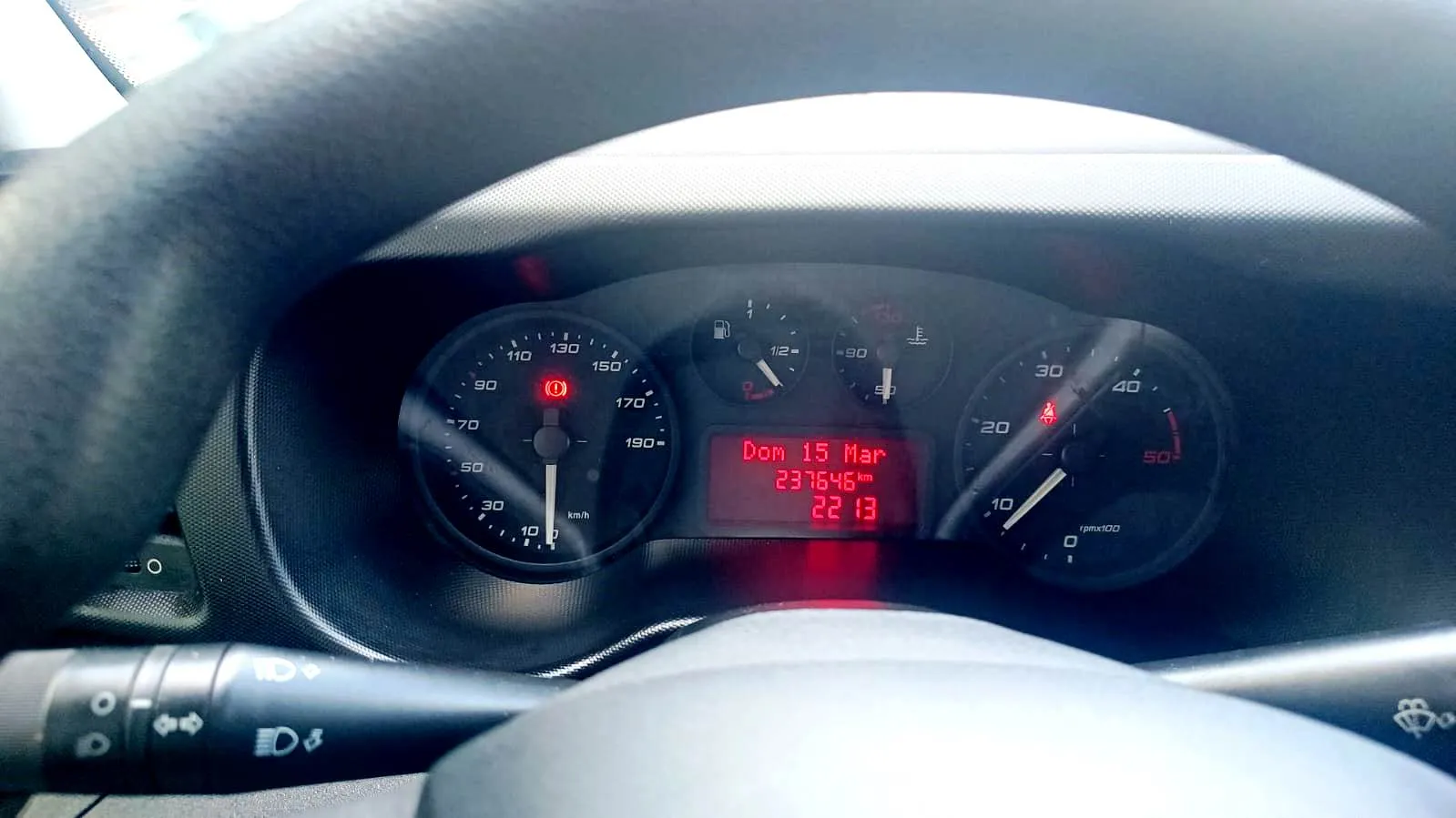 Iveco daily 35.150 caminhonete sider 3.0 Diesel Manual