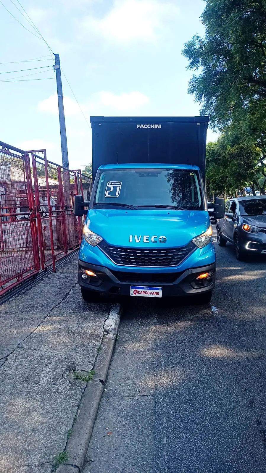 Iveco daily 35.150 caminhonete sider 3.0 Diesel Manual
