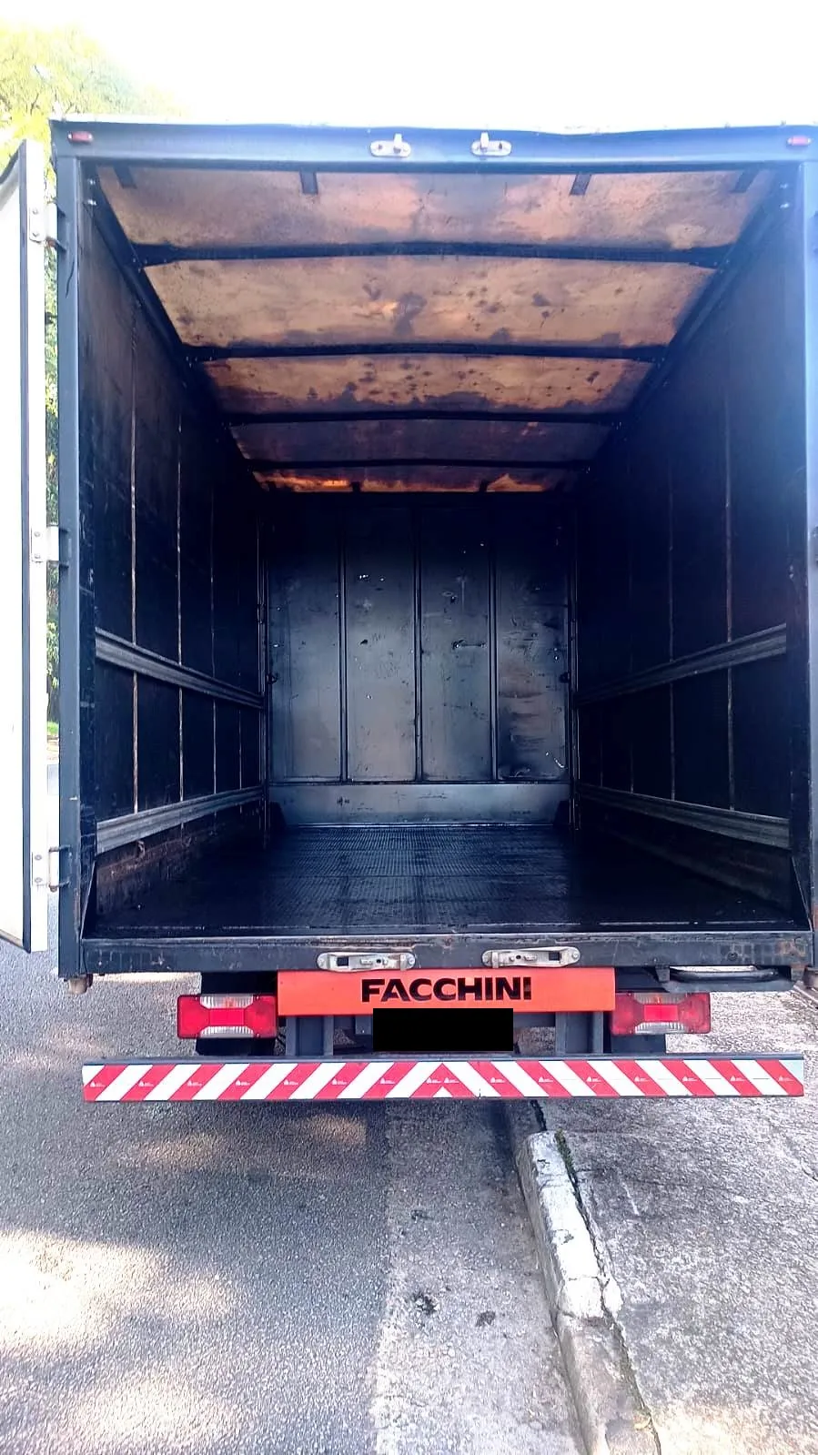 Iveco daily 35.150 caminhonete sider 3.0 Diesel Manual