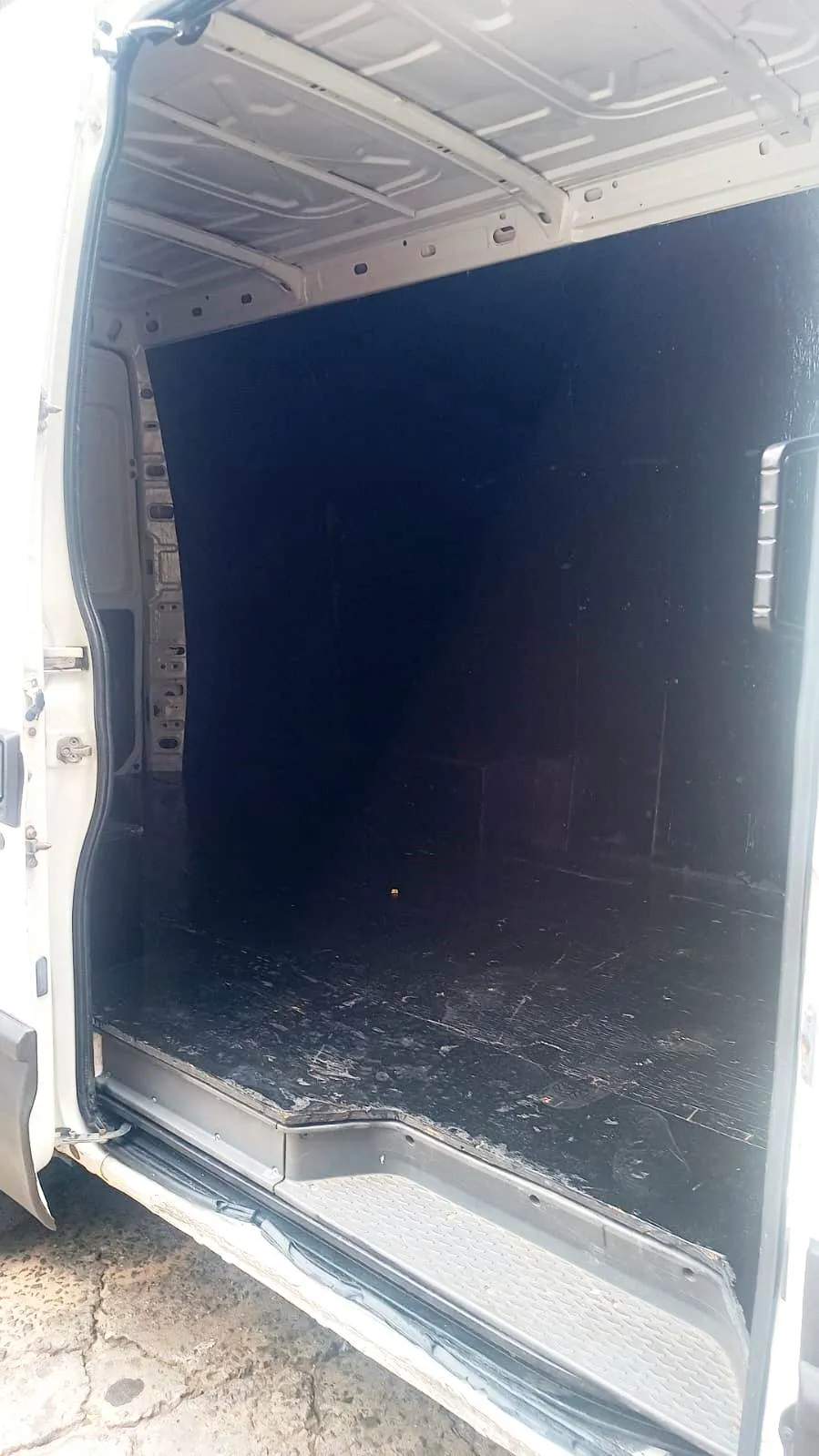 Iveco Daily 35s14 Grand Furgao 3.0 Diesel Manual