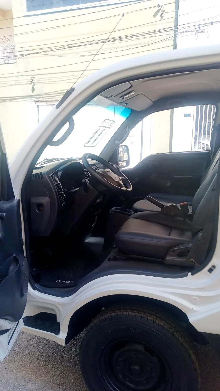 KIA Bongo K2500 Turbo diesel 2.5 Diesel Manual