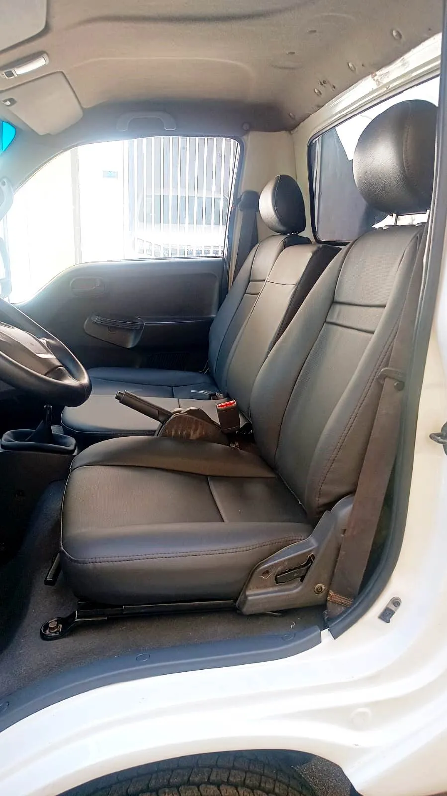 KIA Bongo K2500 Turbo diesel 2.5 Diesel Manual
