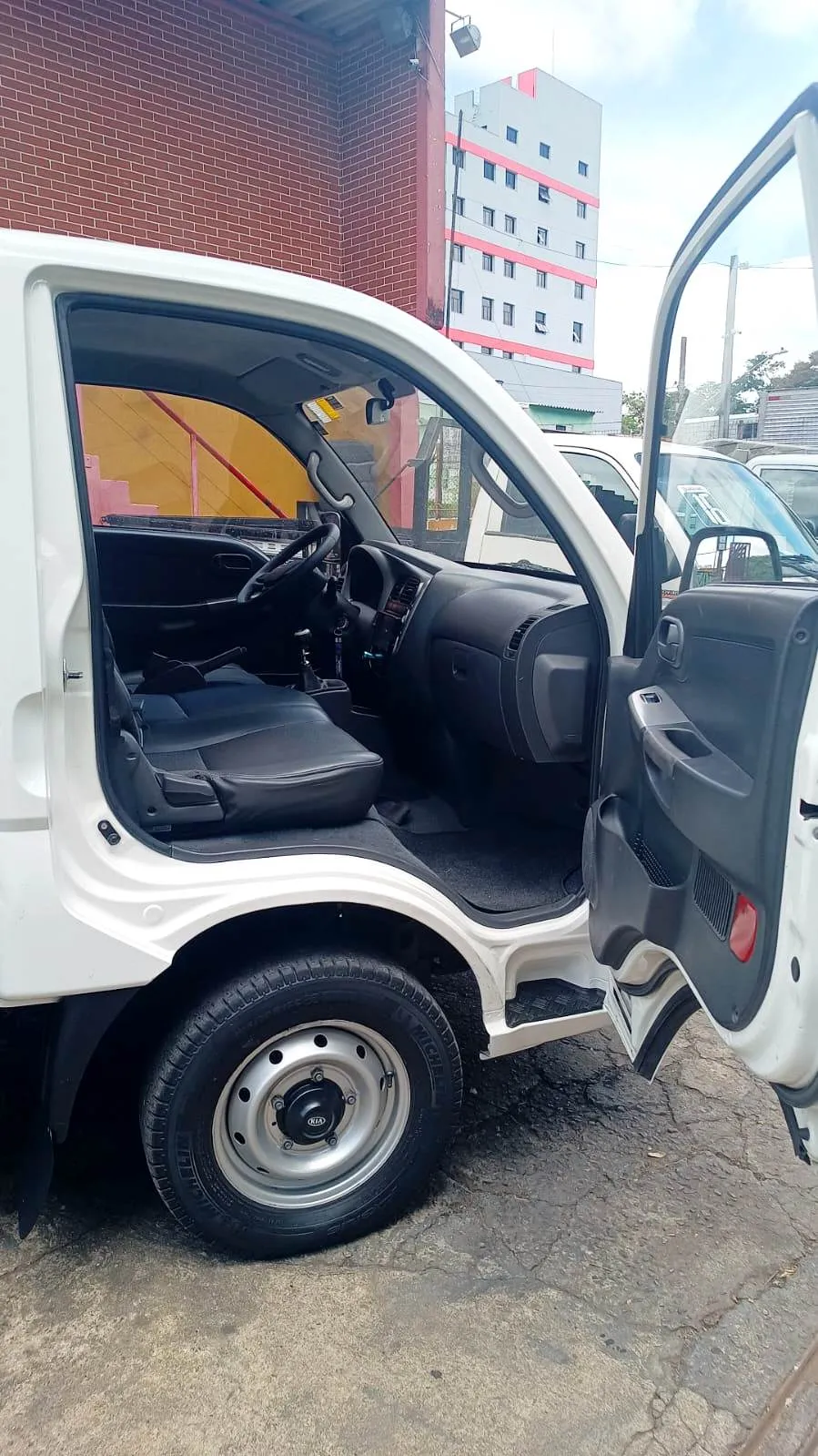 KIA Kia Bongo K-2500 Caminhonete 2.5 Diesel Manual