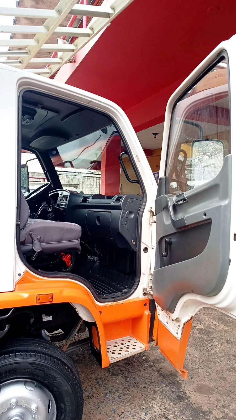 Mercedes-benz accelo 815 Caminhão 3/4 3.0 Diesel Manual