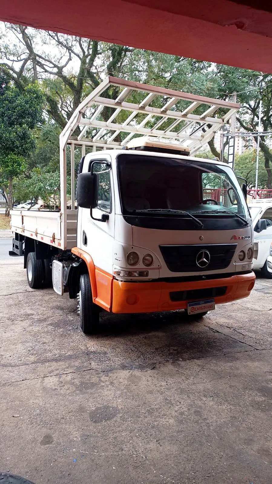 Mercedes-benz accelo 815 Caminhão 3/4 3.0 Diesel Manual