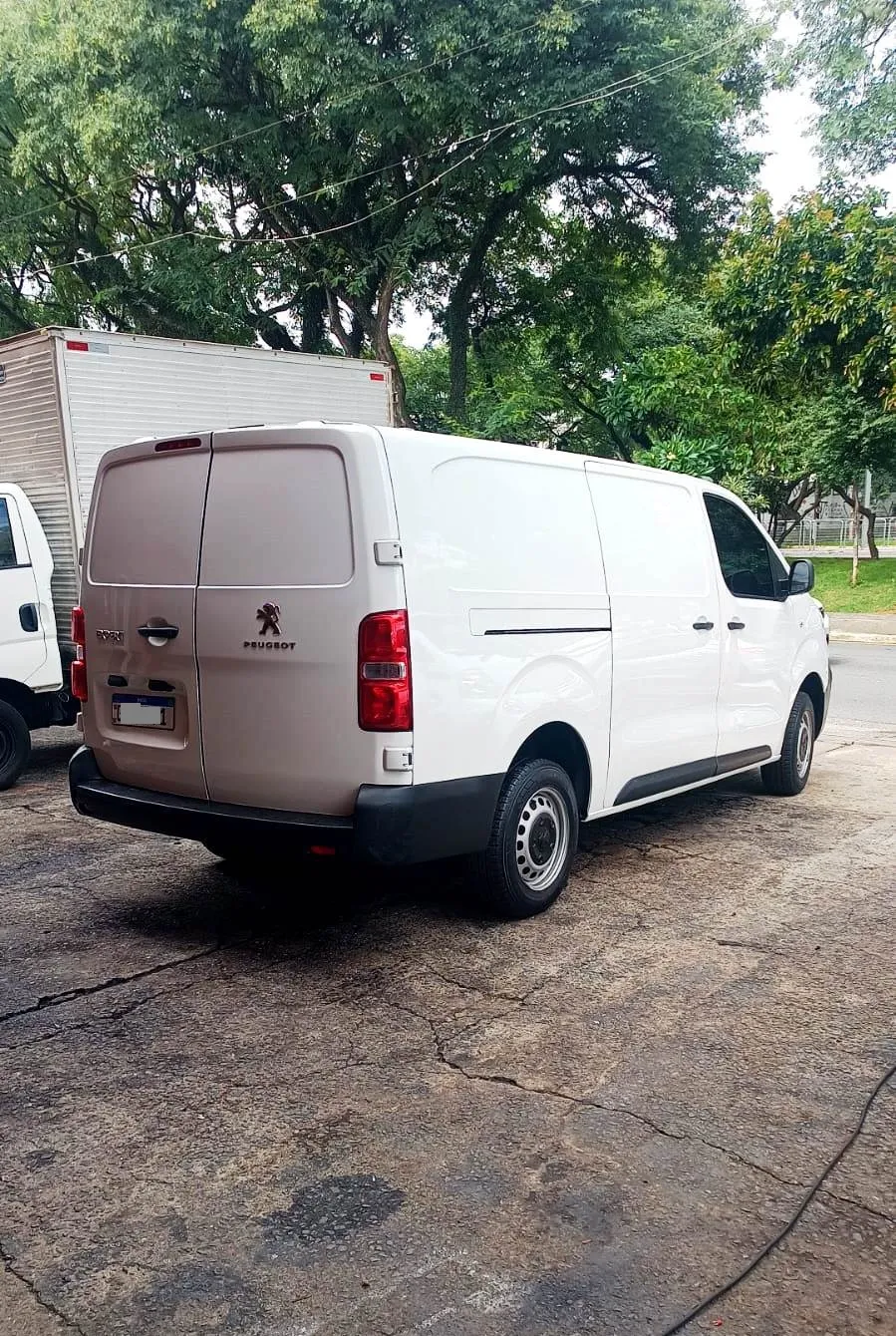Peugeot Expert Cargo Cargo Furgão 1.5 Diesel Manual