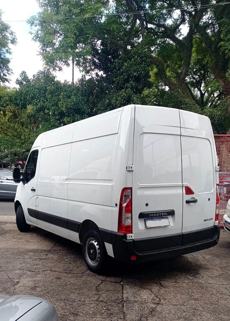 Renault Master 2.3 Furgão longo 2.3 Diesel Manual