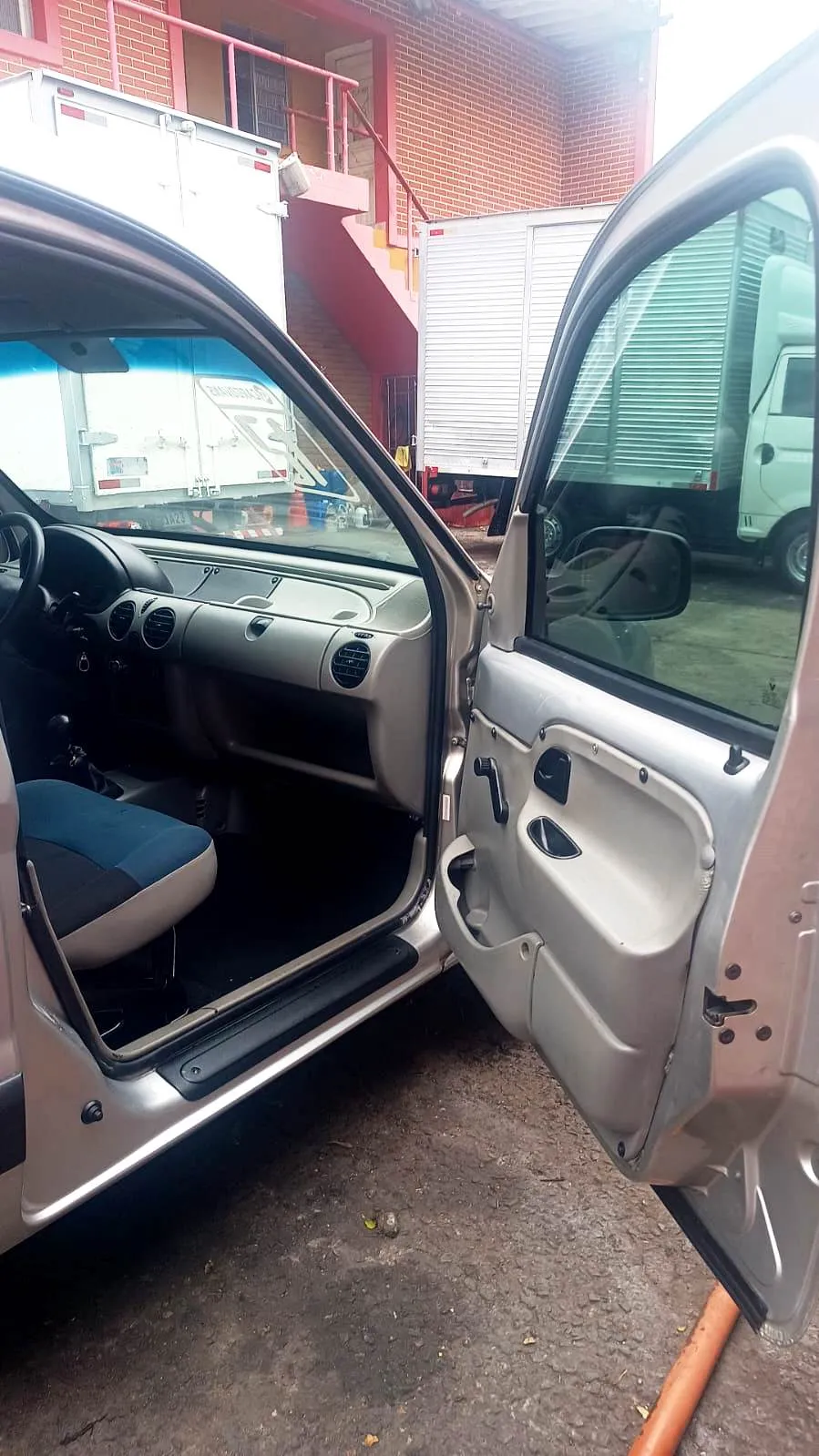 Renault Renault Kangoo Furgão 1.6 Flex Manual