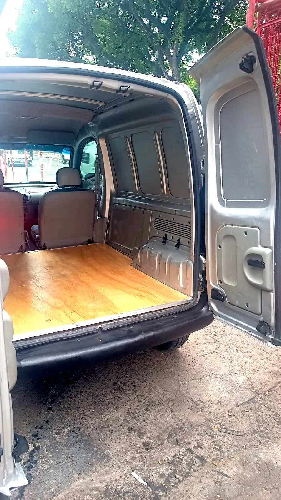 Renault Renault Kangoo Furgão 1.6 Flex Manual