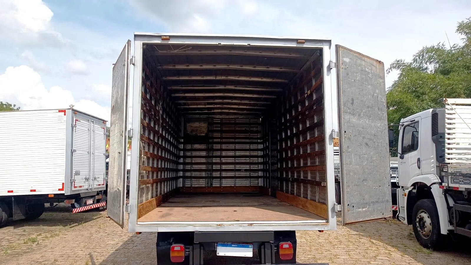 Volkswagen Delivery 8.150 3.1 Diesel Manual