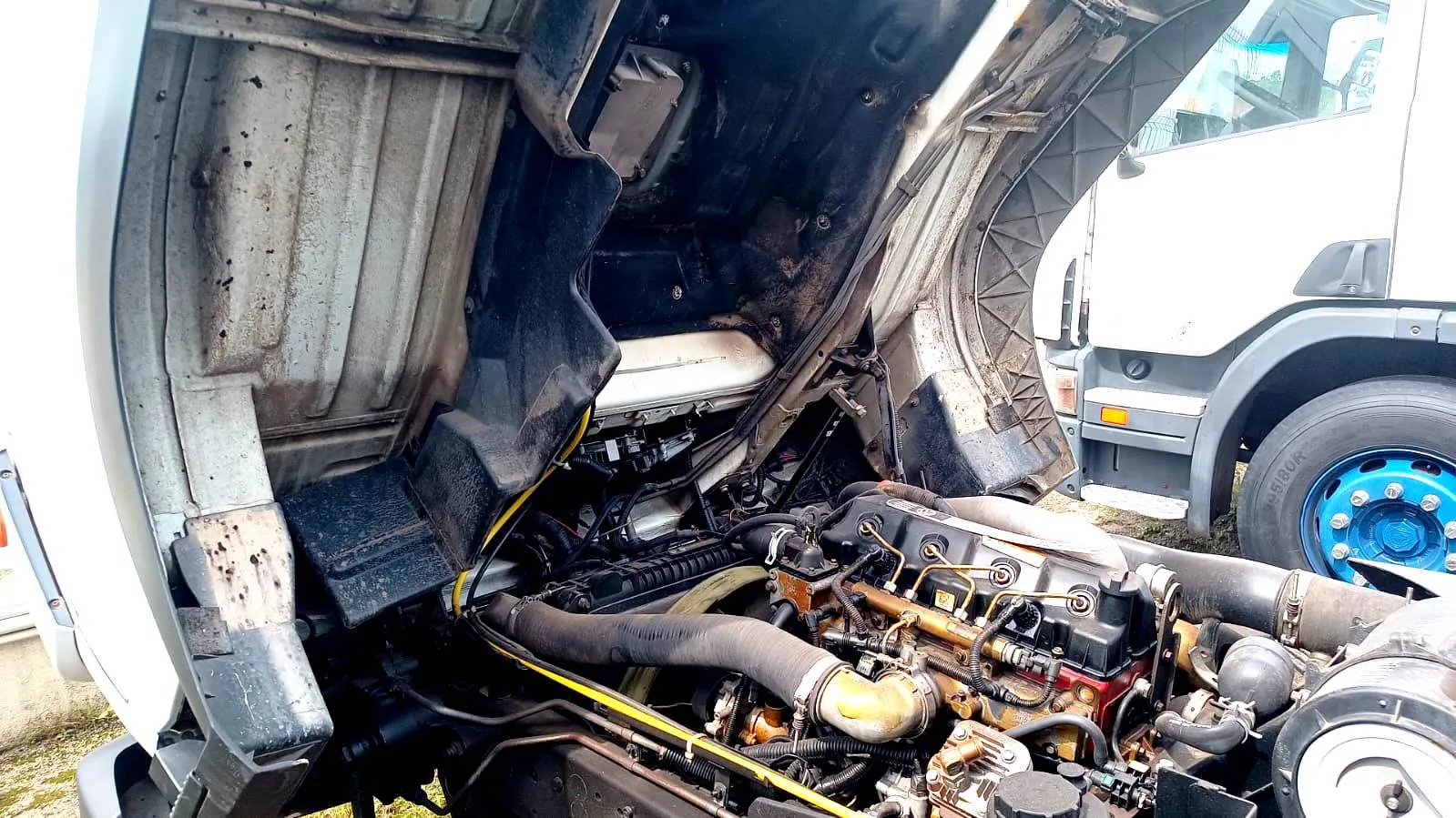 Volkswagen Delivery 8.160 3.0 Álcool Manual