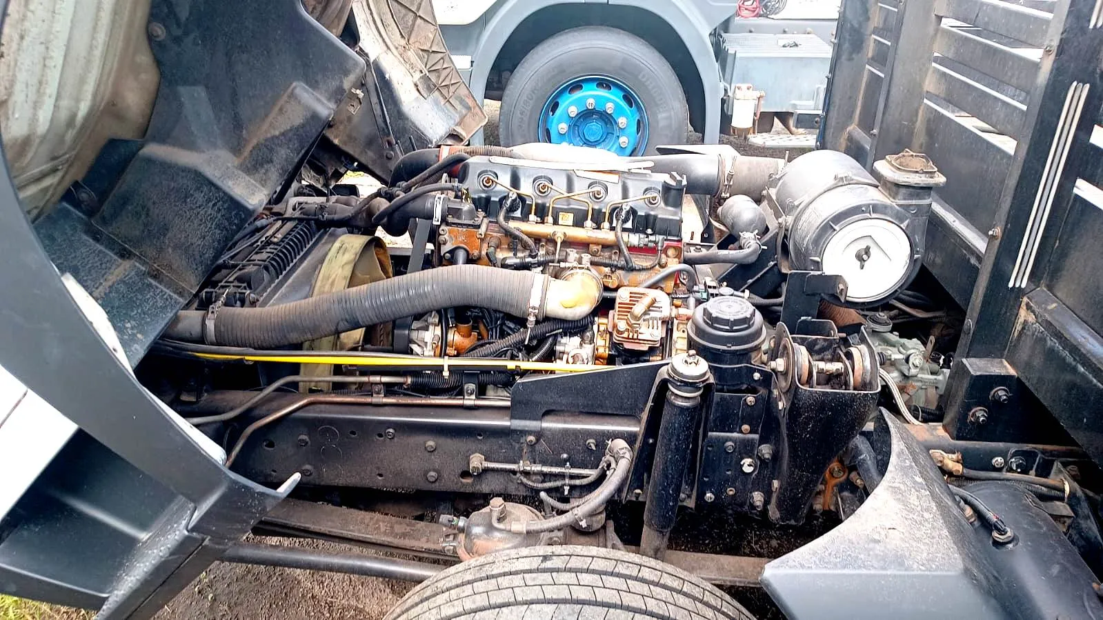 Volkswagen Delivery 8.160 3.0 Álcool Manual